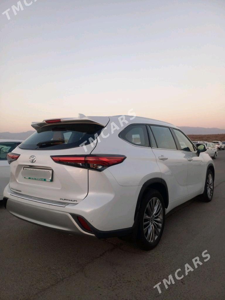 Toyota Highlander 2022 - 735 000 TMT - Мары - img 5