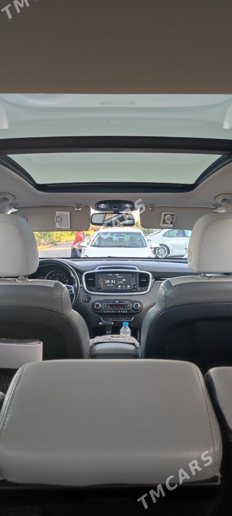 Kia Sorento 2019 - 350 000 TMT - Aşgabat - img 4