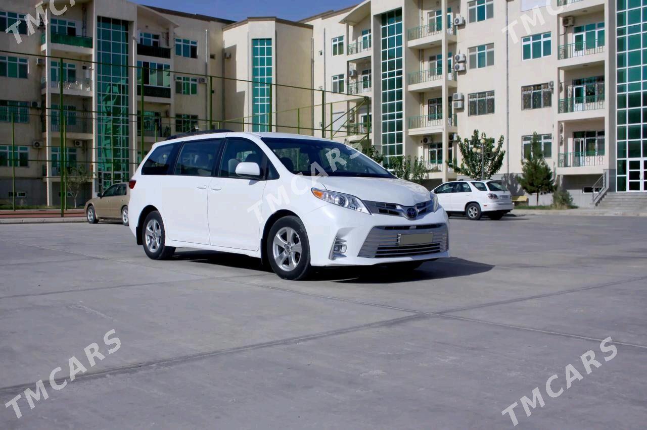 Toyota Sienna 2020 - 397 000 TMT - Мары - img 9