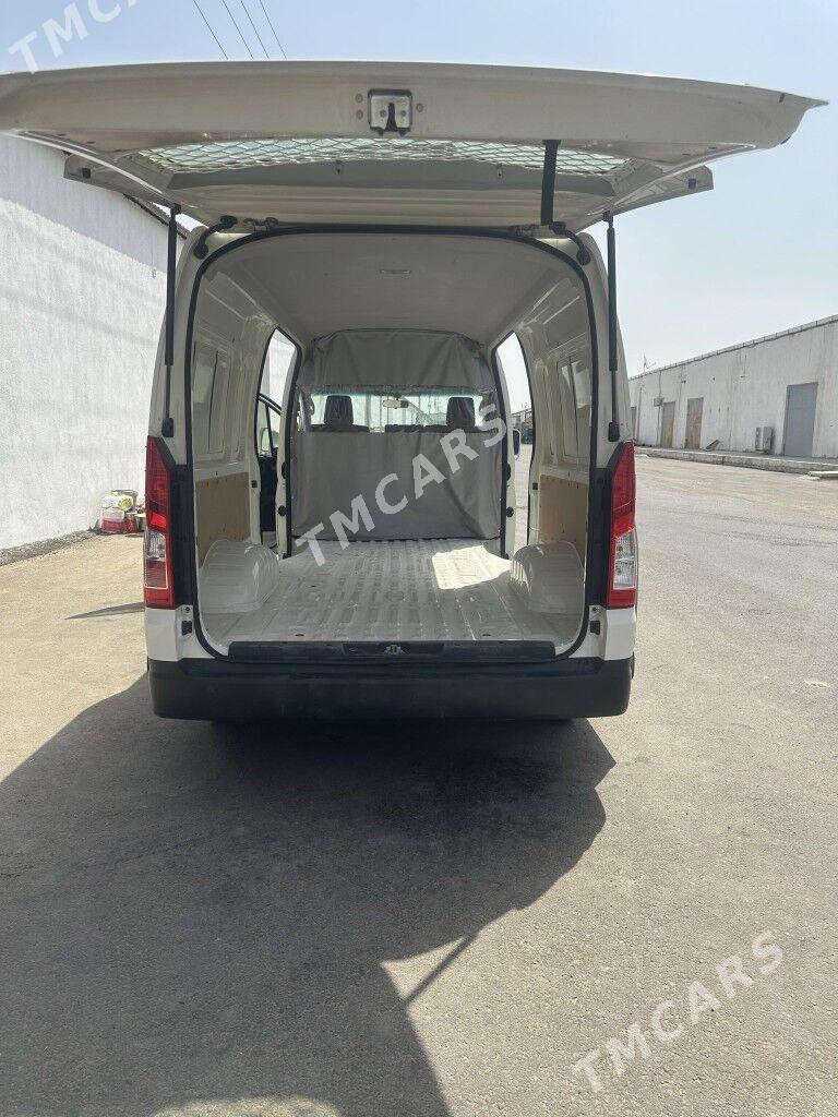 Toyota Hiace 2021 - 500 000 TMT - Бекреве - img 7