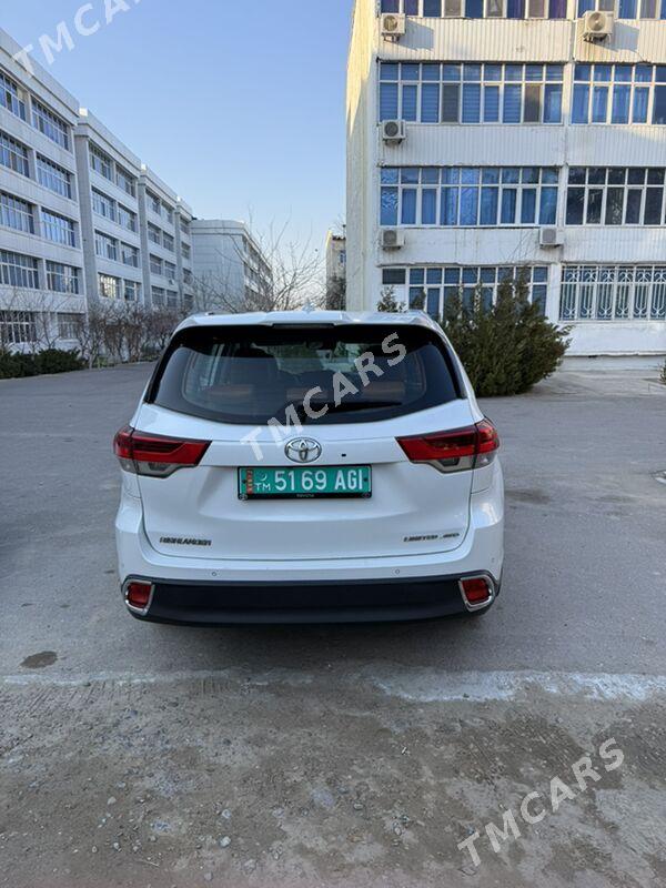 Toyota Highlander 2019 - 535 000 TMT - Мир 2 - img 1