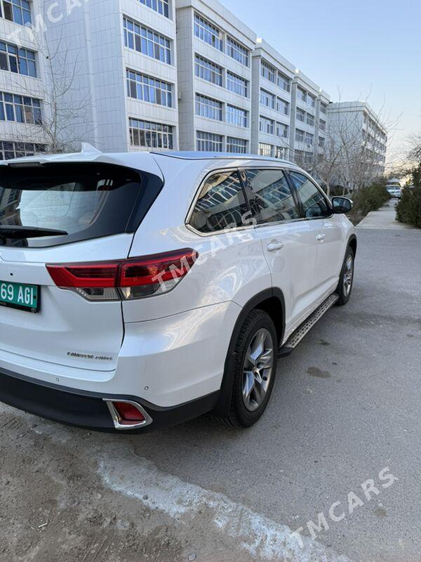 Toyota Highlander 2019 - 535 000 TMT - Мир 2 - img 2