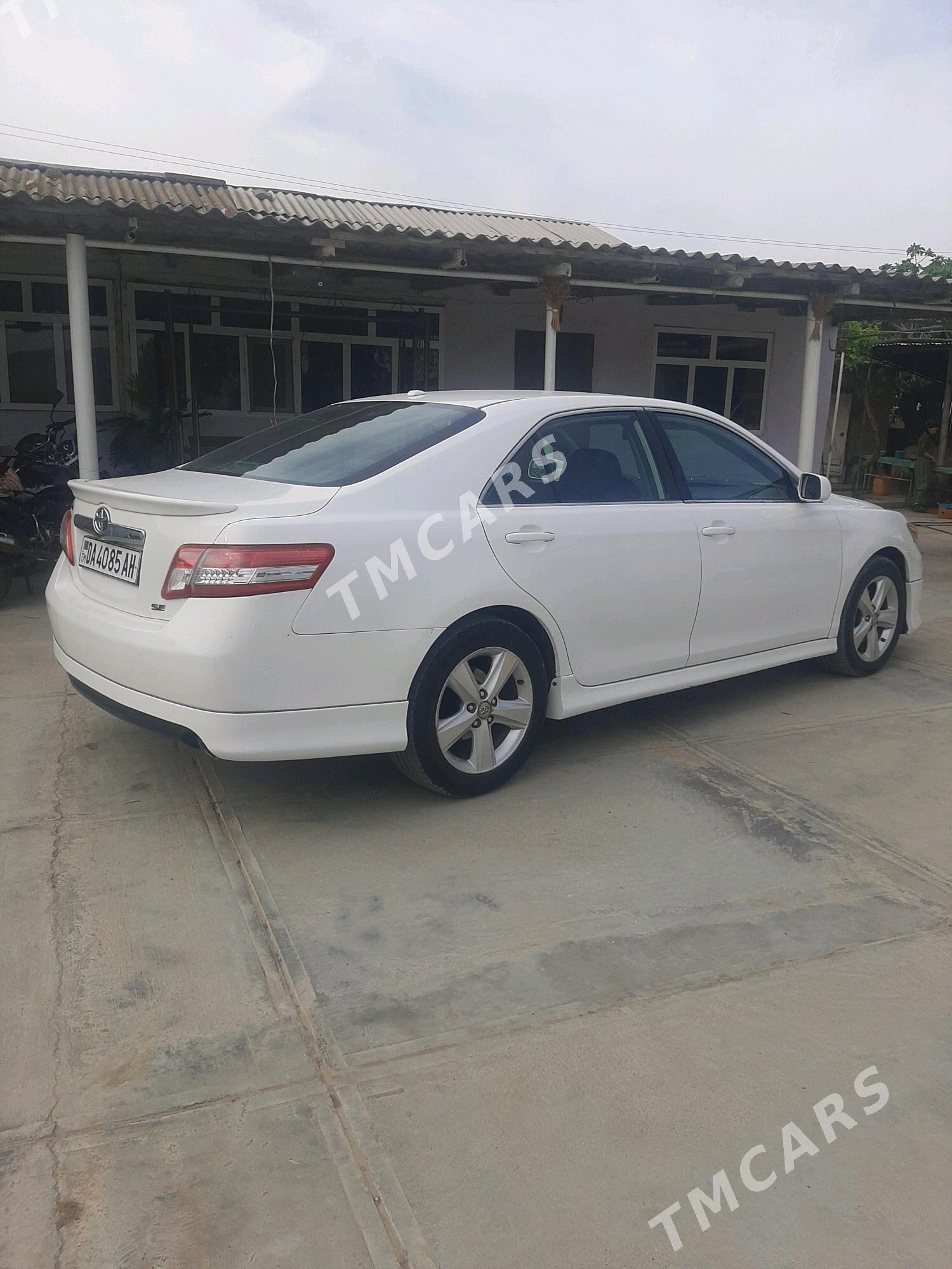 Toyota Camry 2010 - 175 000 TMT - Бахарден - img 5
