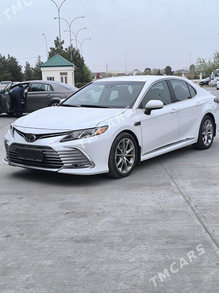 Toyota Camry 2022 - 300 000 TMT - Мары - img 2