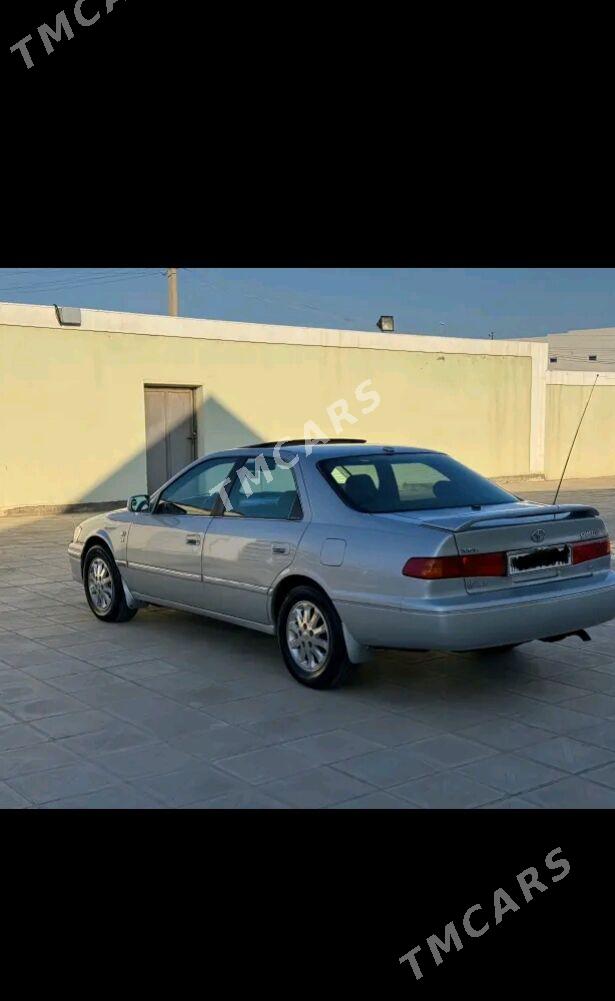 Toyota Camry 1998 - 120 000 TMT - Мары - img 2