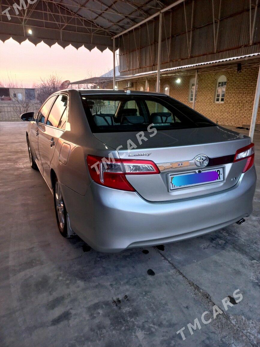 Toyota Camry 2013 - 190 000 TMT - Baýramaly - img 3