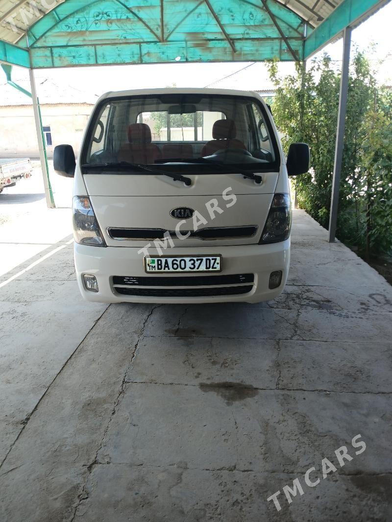 Kia Bongo 2013 - 170 000 TMT - Дашогуз - img 3