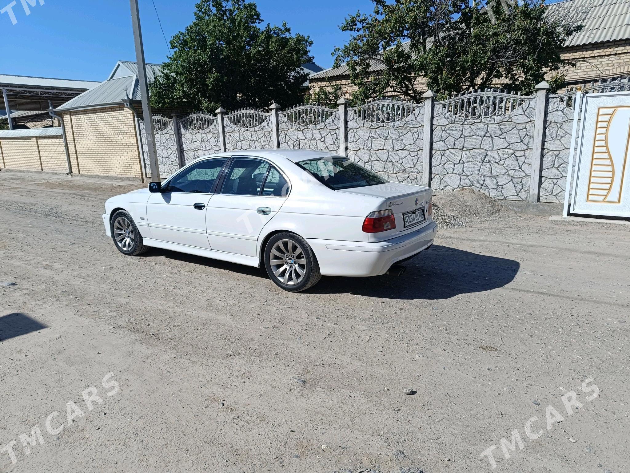 BMW 528 1999 - 83 000 TMT - Мары - img 2