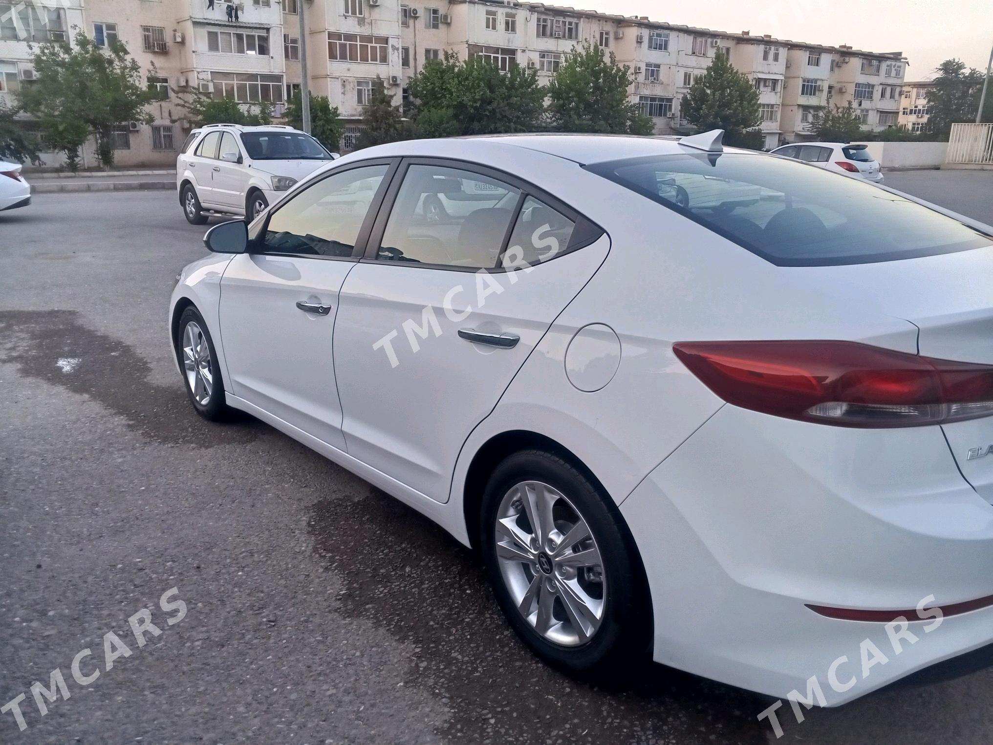 Hyundai Elantra 2018 - 180 000 TMT - 11 мкр - img 4