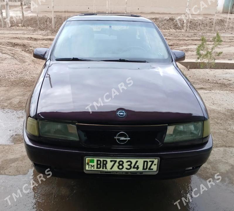 Opel Vectra 1990 - 21 000 TMT - Губадаг - img 3