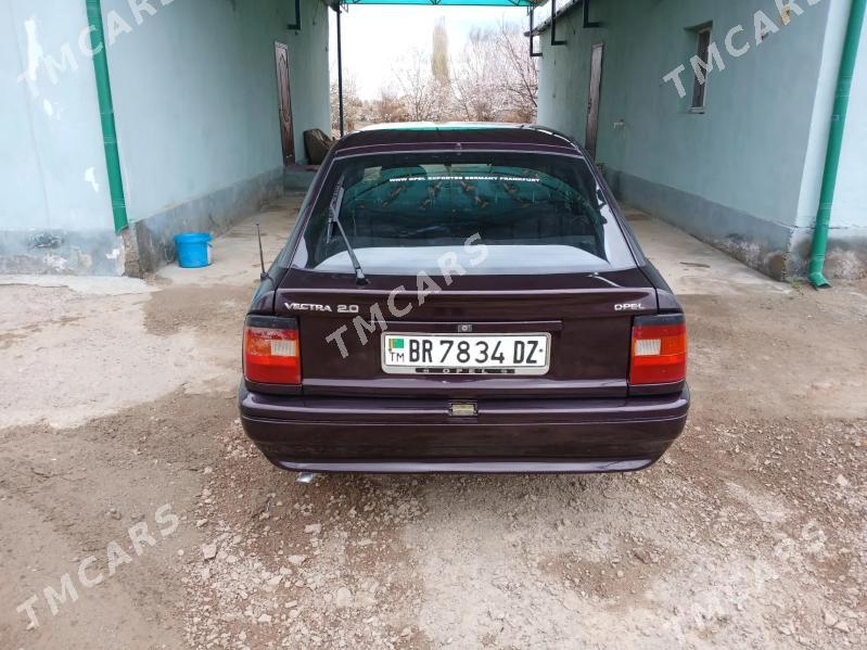 Opel Vectra 1990 - 21 000 TMT - Губадаг - img 4