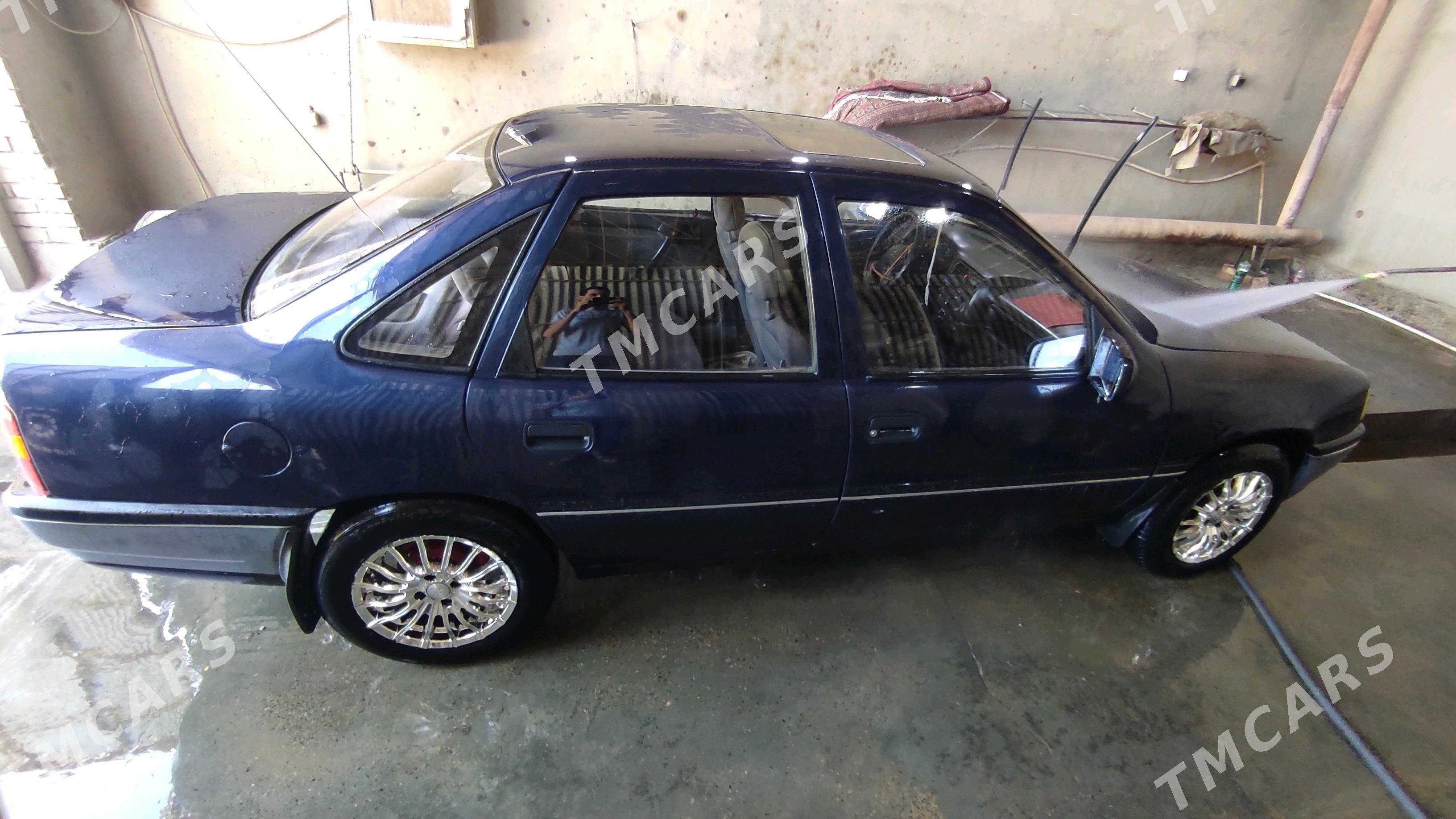 Opel Vectra 1990 - 32 000 TMT - Sakarçäge - img 7