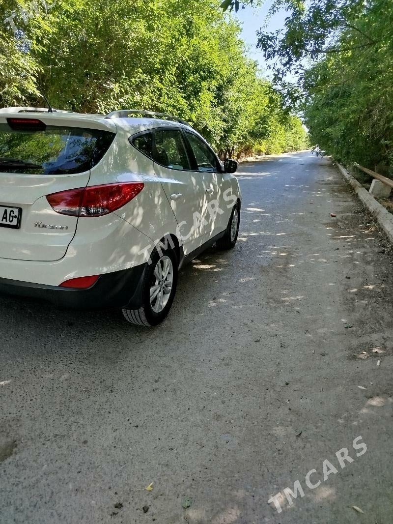 Hyundai Tucson 2011 - 170 000 TMT - Aşgabat - img 3