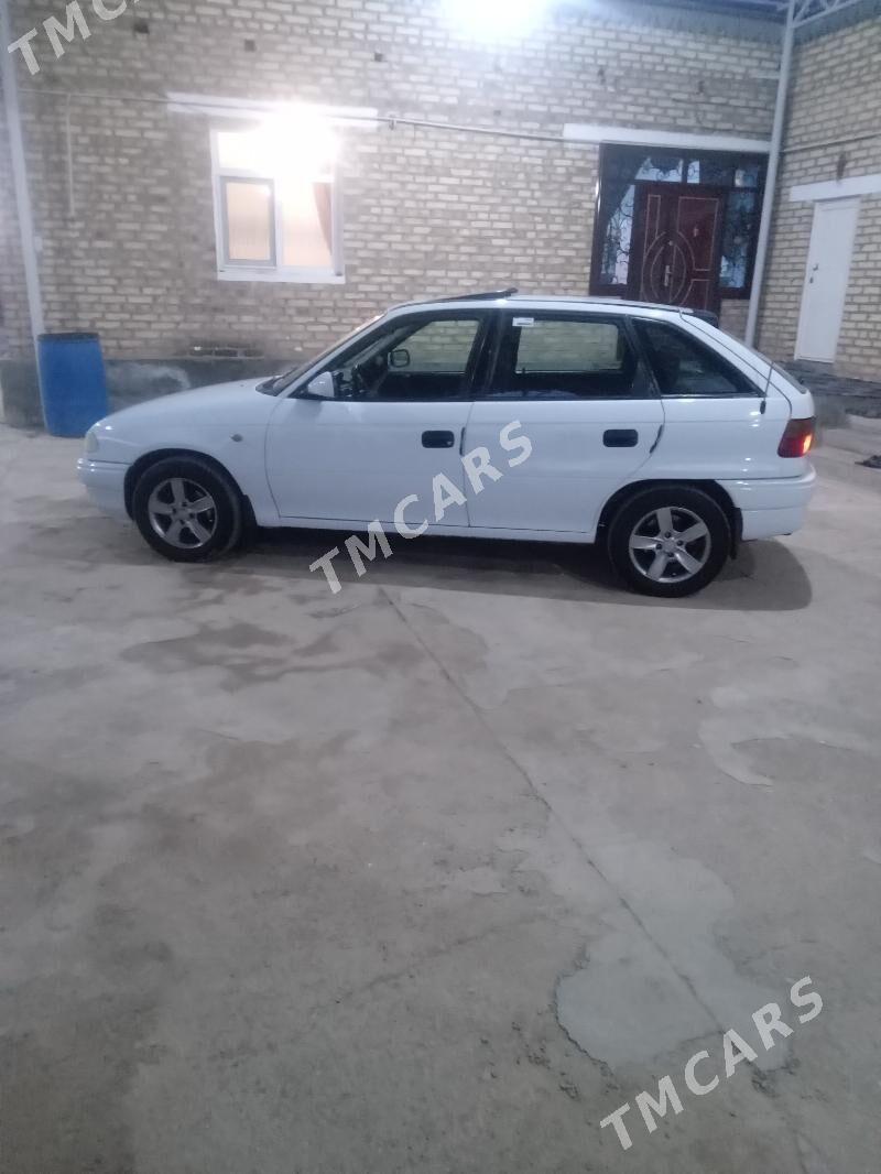 Opel Astra 1997 - 50 000 TMT - Бабадайхан - img 9