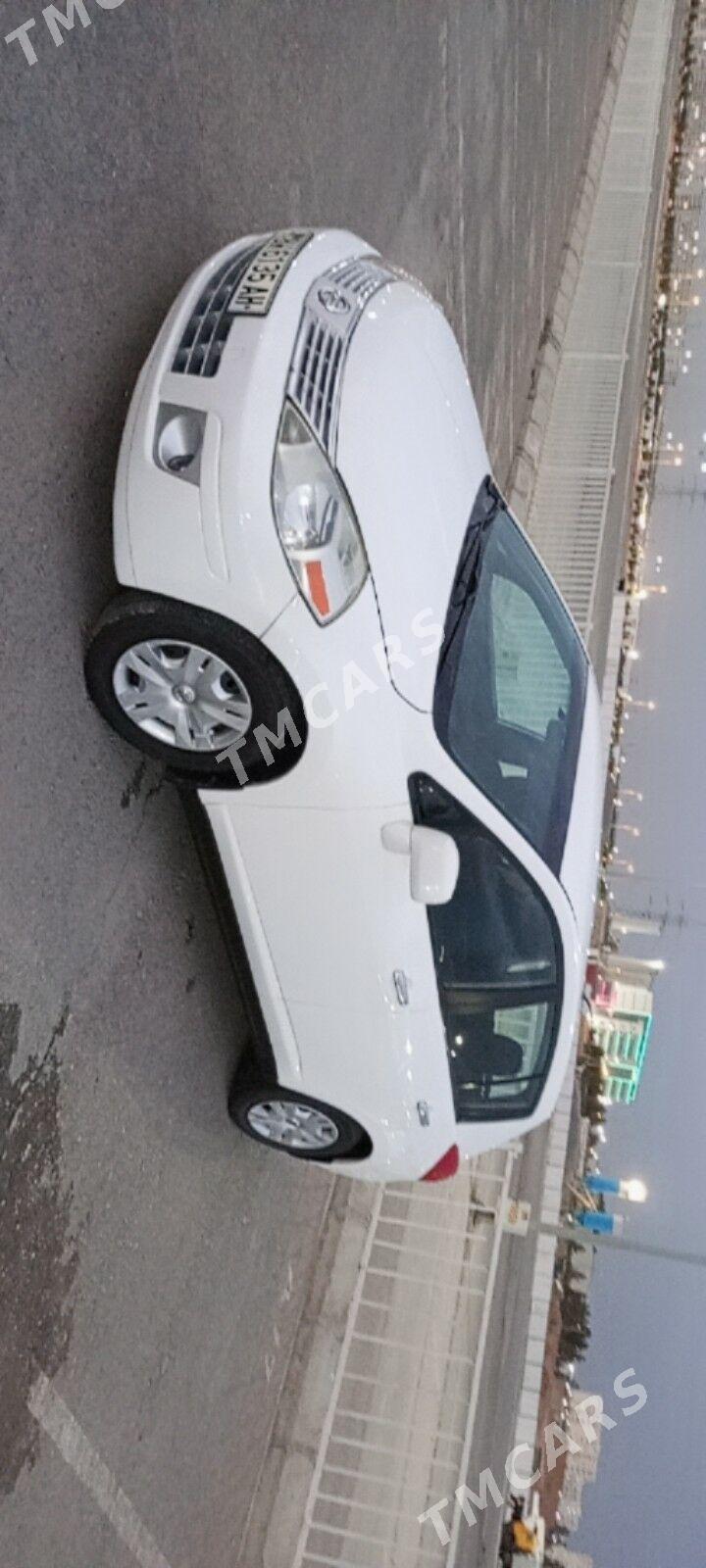 Nissan Versa 2011 - 125 000 TMT - Änew - img 8