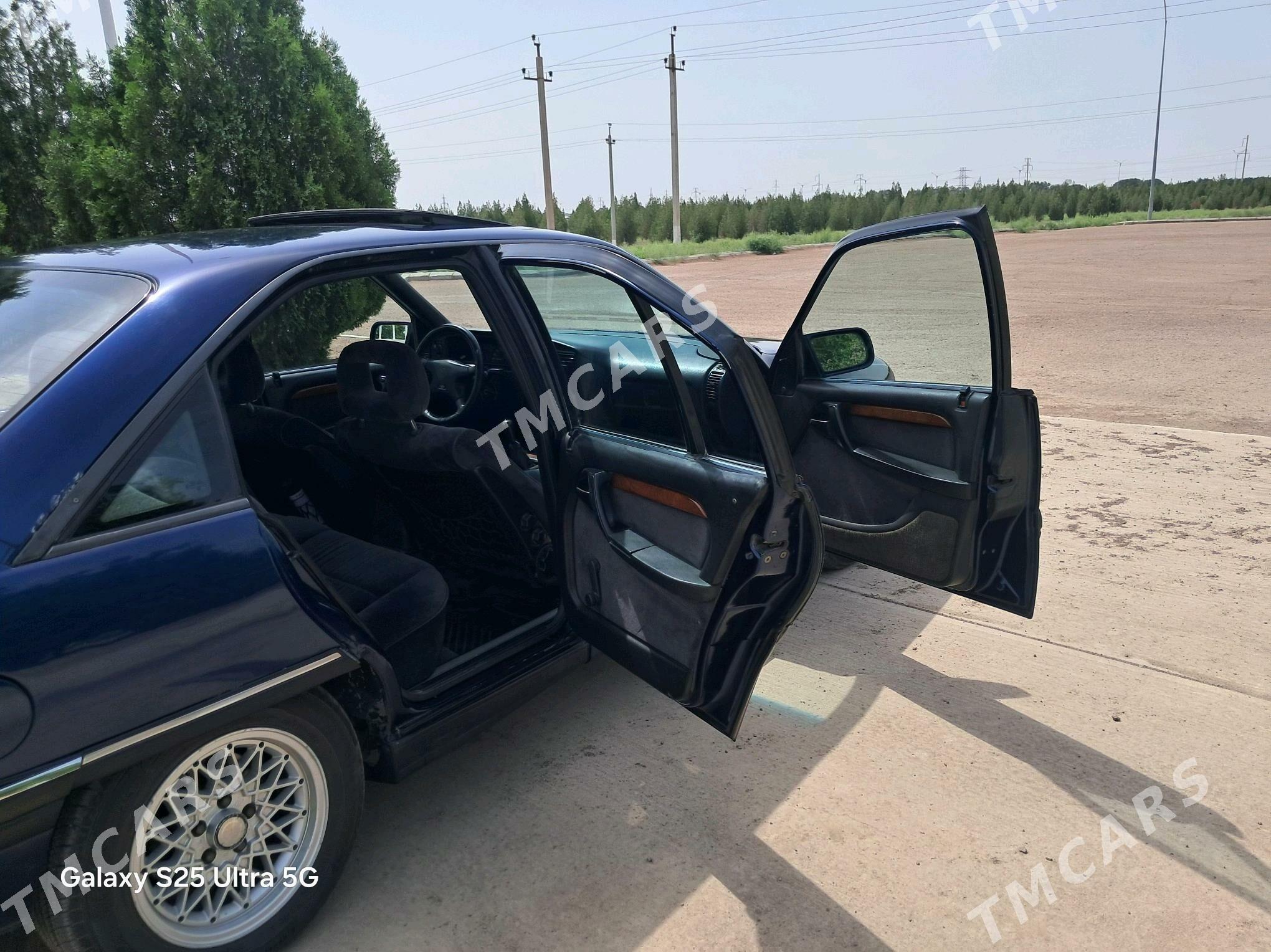 Opel Omega 1993 - 43 000 TMT - Дашогуз - img 3