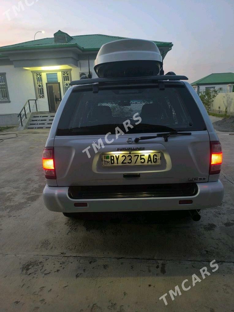 Nissan Pathfinder 2003 - 130 000 TMT - Täze zaman - img 2
