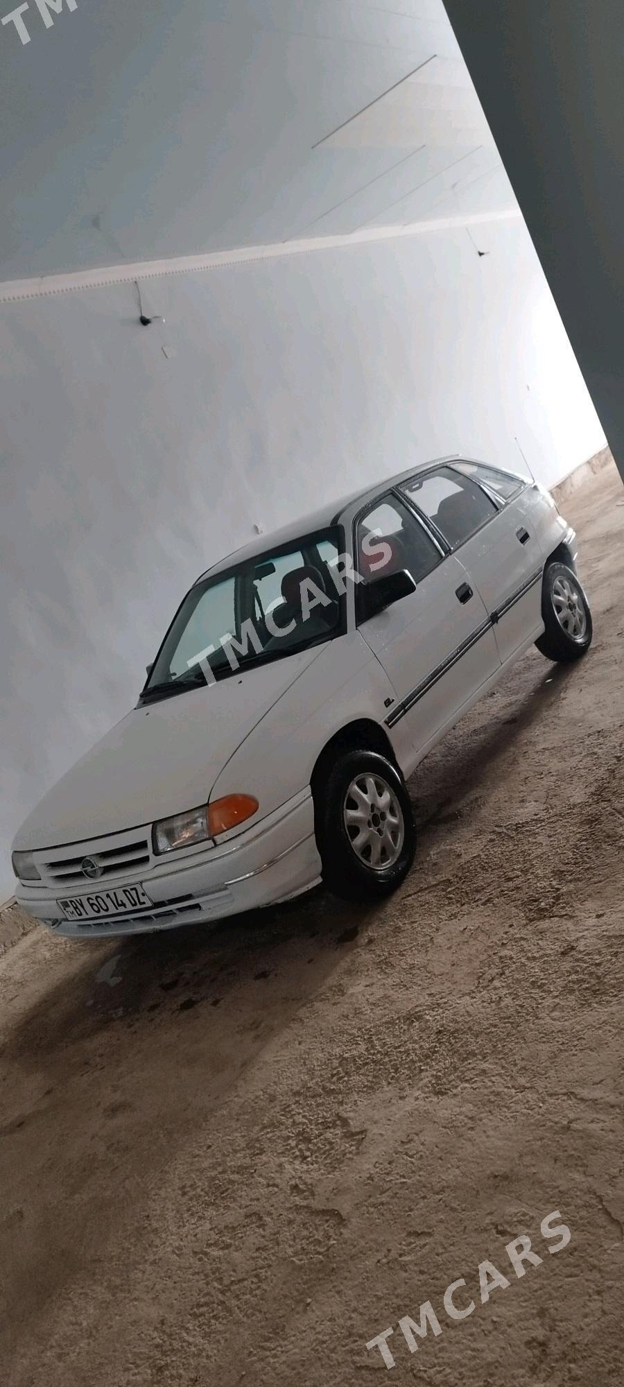 Opel Astra 1992 - 34 000 TMT - Türkmenbaşy etr. - img 8
