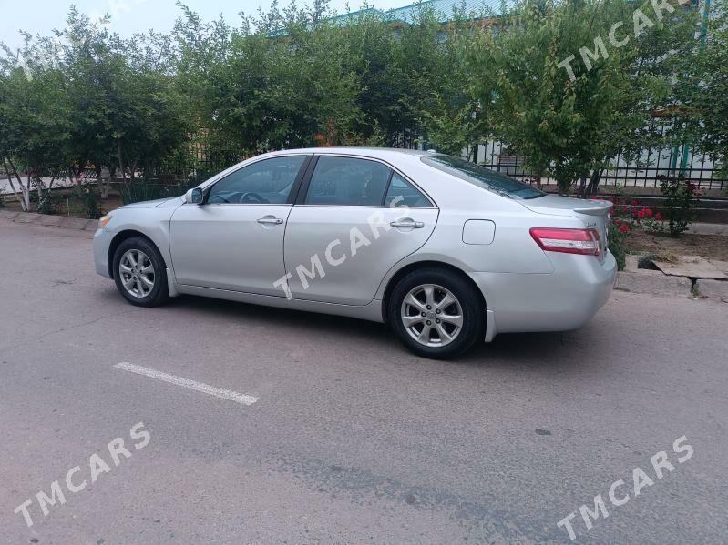 Toyota Camry 2010 - 170 000 TMT - Дашогуз - img 3