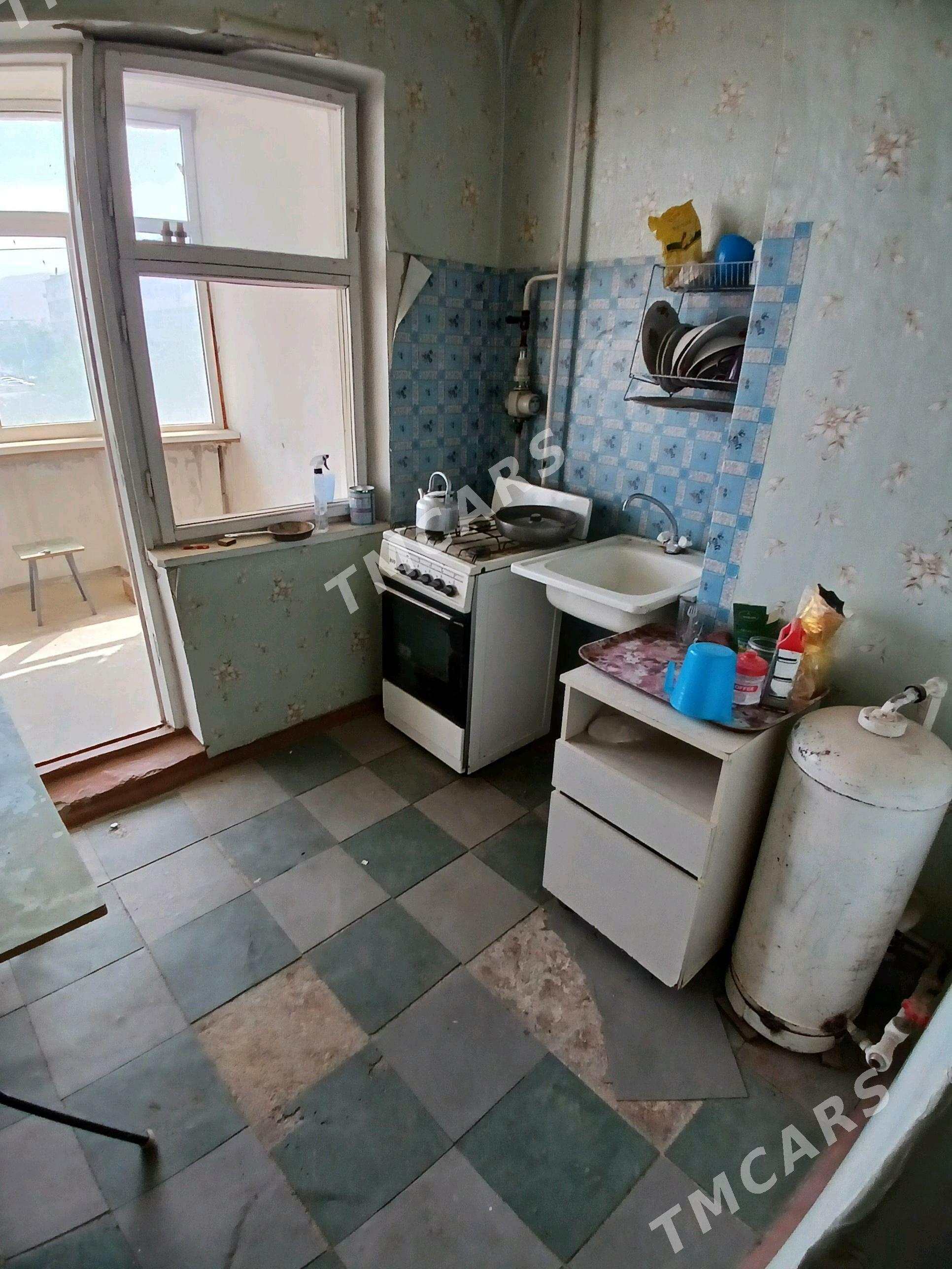 Büzmeÿin Gres Eýesinden - Aşgabat - img 2