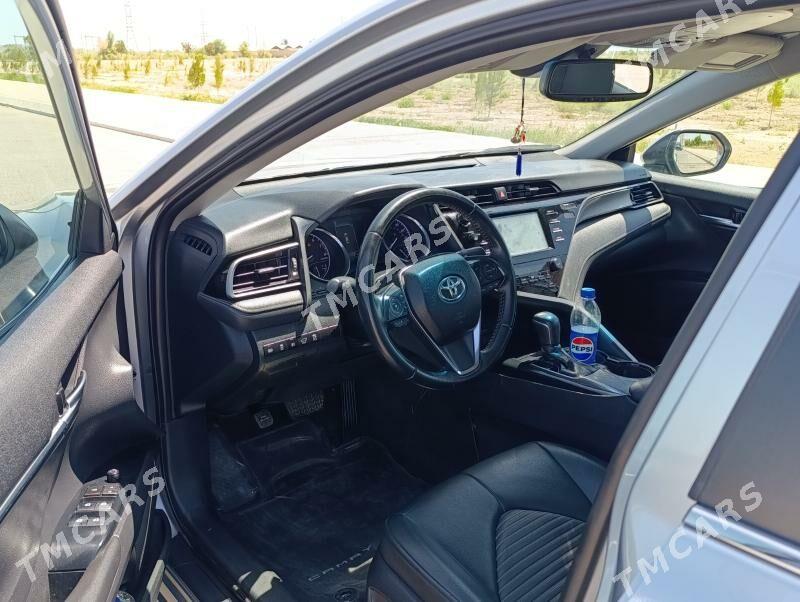 Toyota Camry 2019 - 275 000 TMT - Туркменабат - img 7