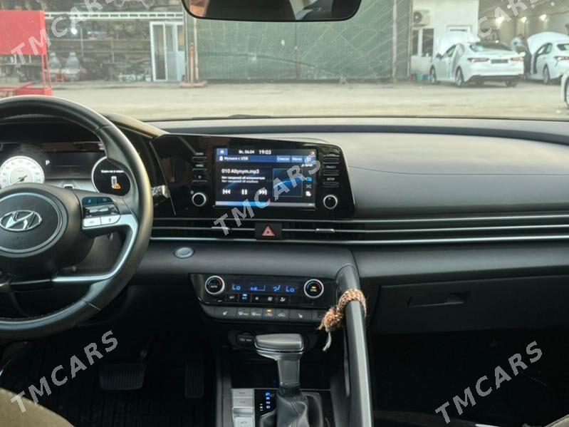 Hyundai Elantra 2021 - 245 000 TMT - Aşgabat - img 6