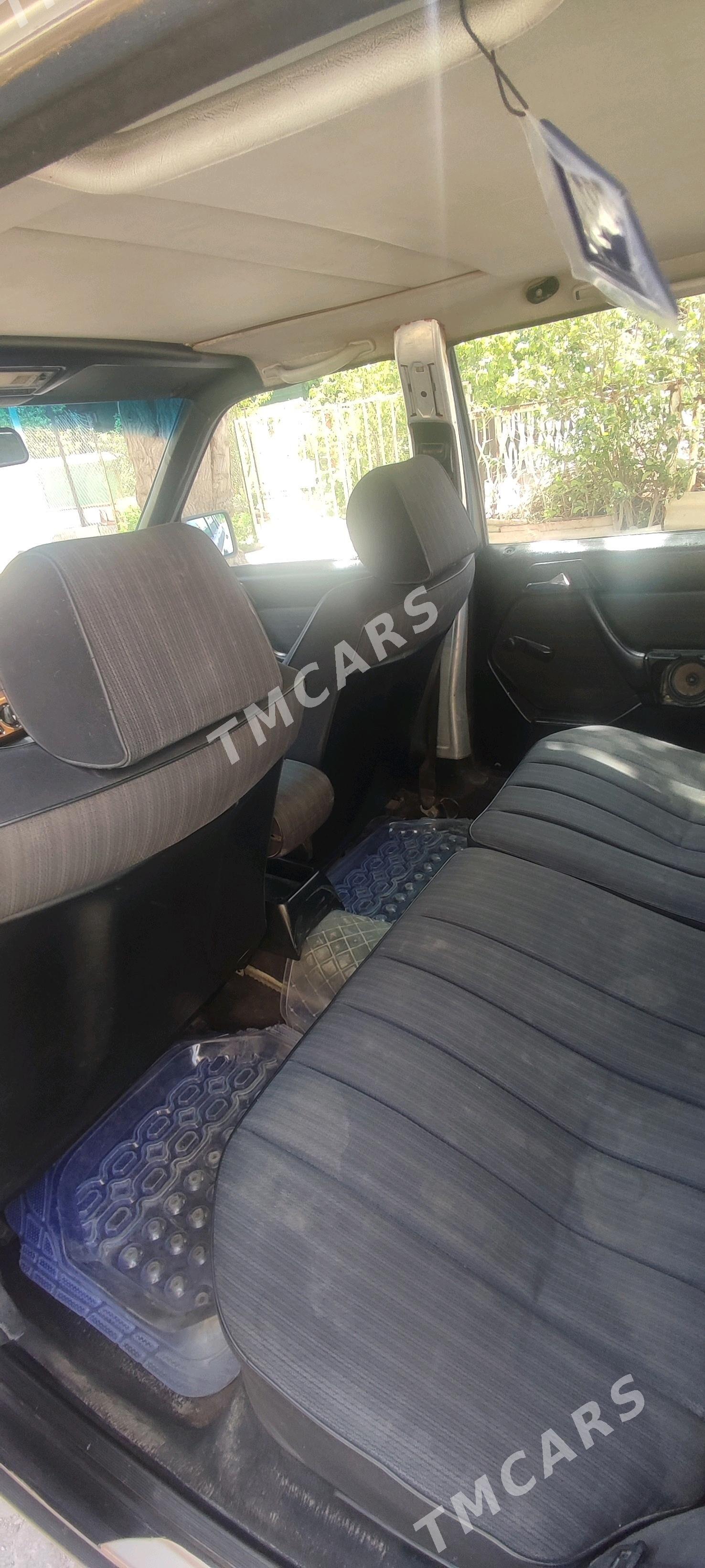 Mercedes-Benz 230E 1987 - 35 000 TMT - Туркменабат - img 4