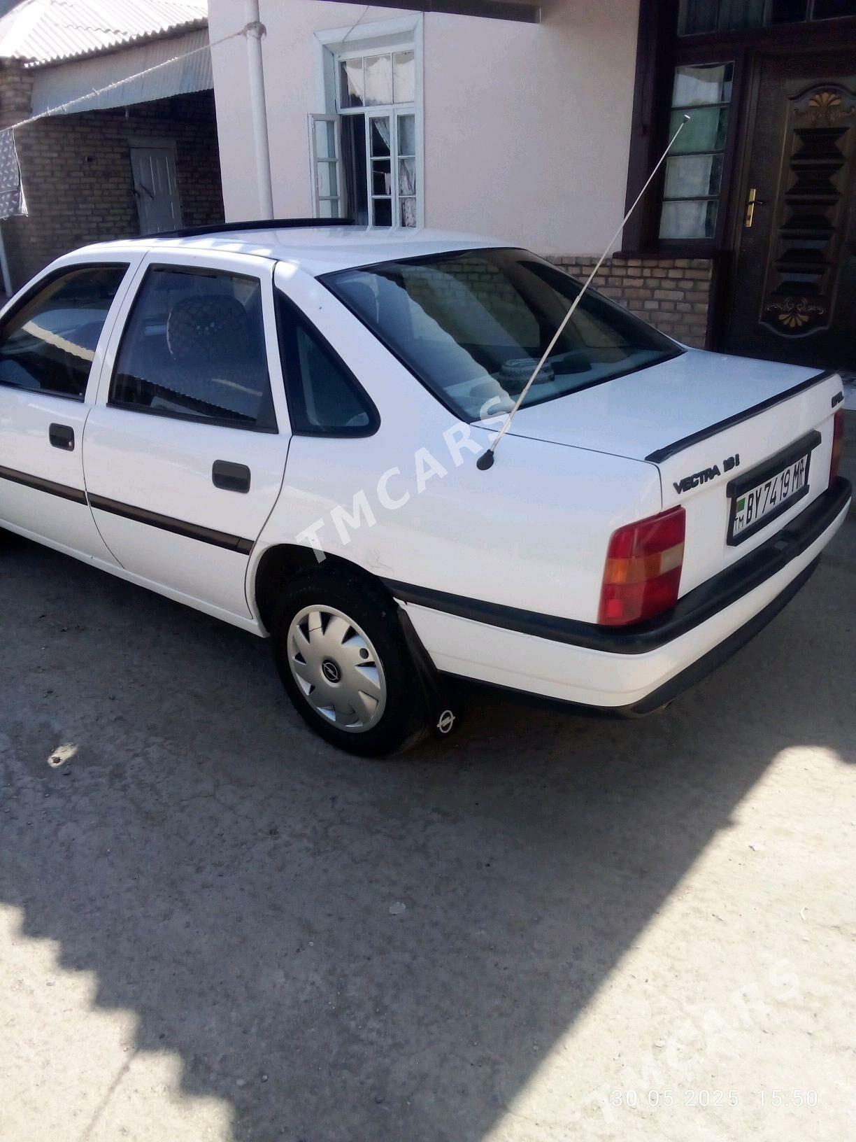 Opel Vectra 1992 - 40 000 TMT - Mary - img 2