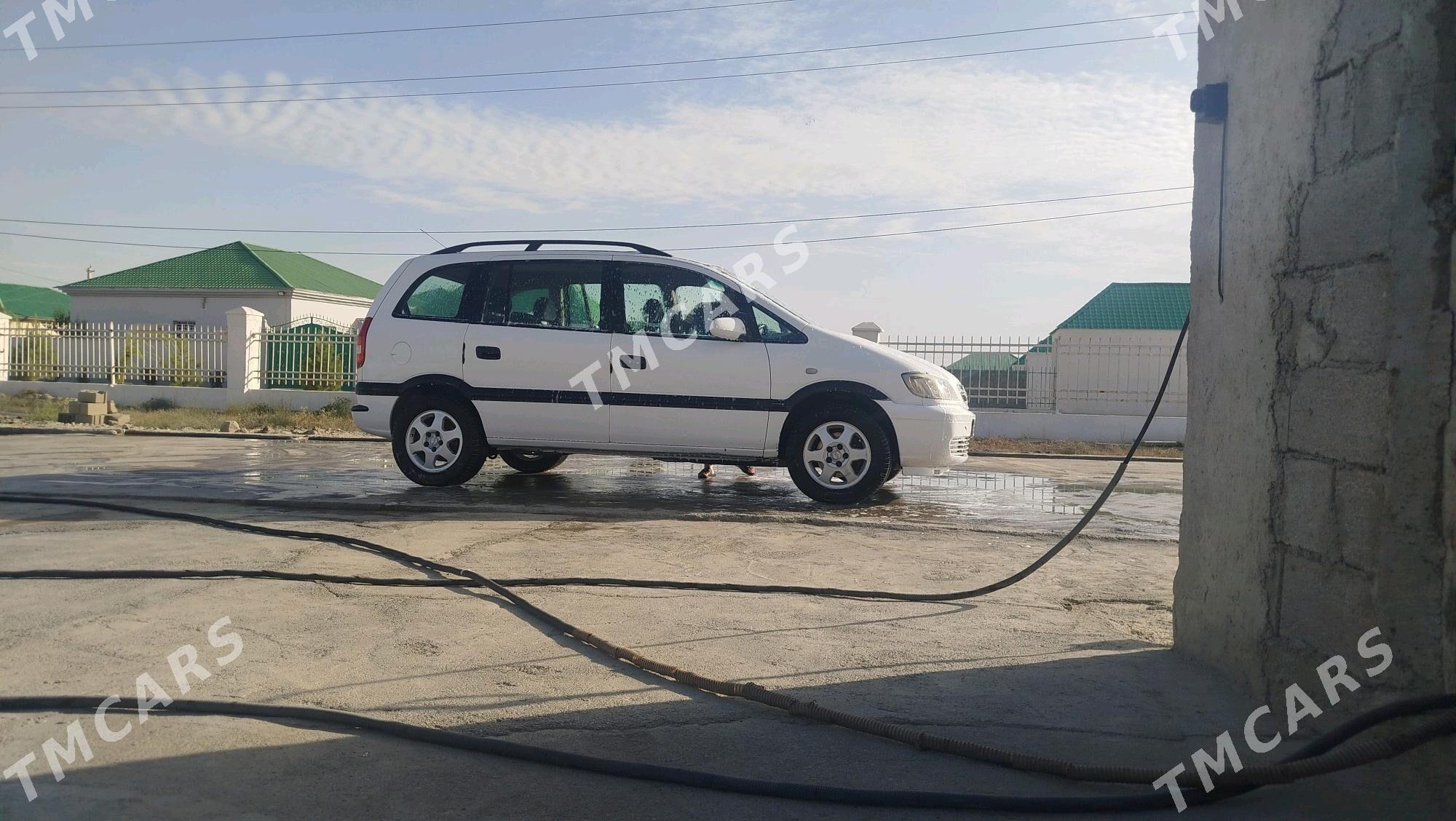 Opel Zafira 1999 - 75 000 TMT - Бахарден - img 4
