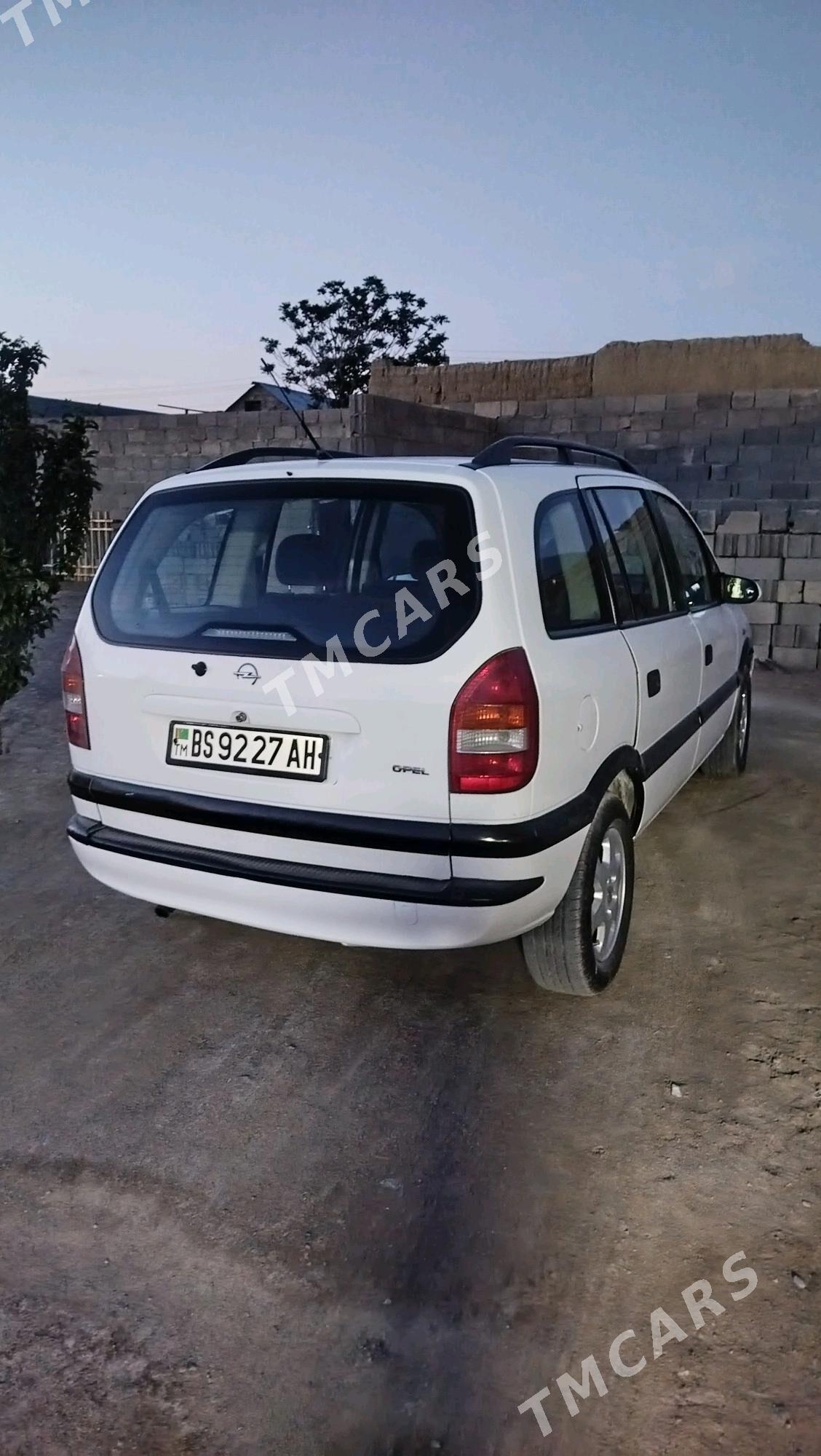 Opel Zafira 1999 - 75 000 TMT - Бахарден - img 6
