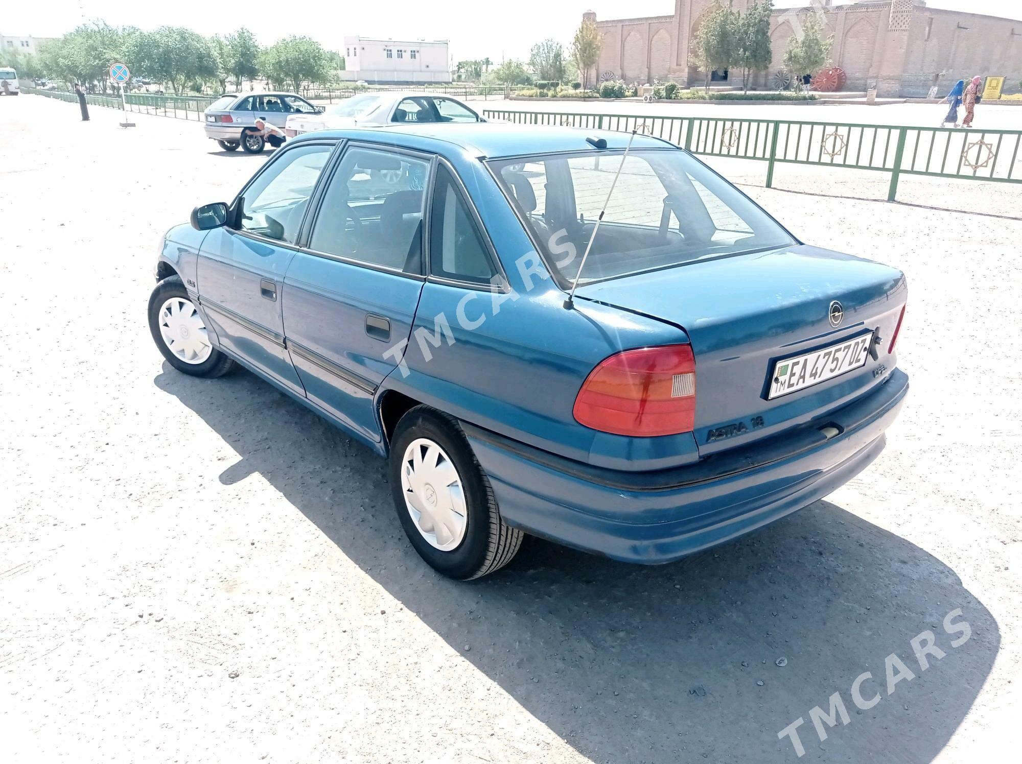 Opel Astra 1994 - 40 000 TMT - Кёнеургенч - img 4