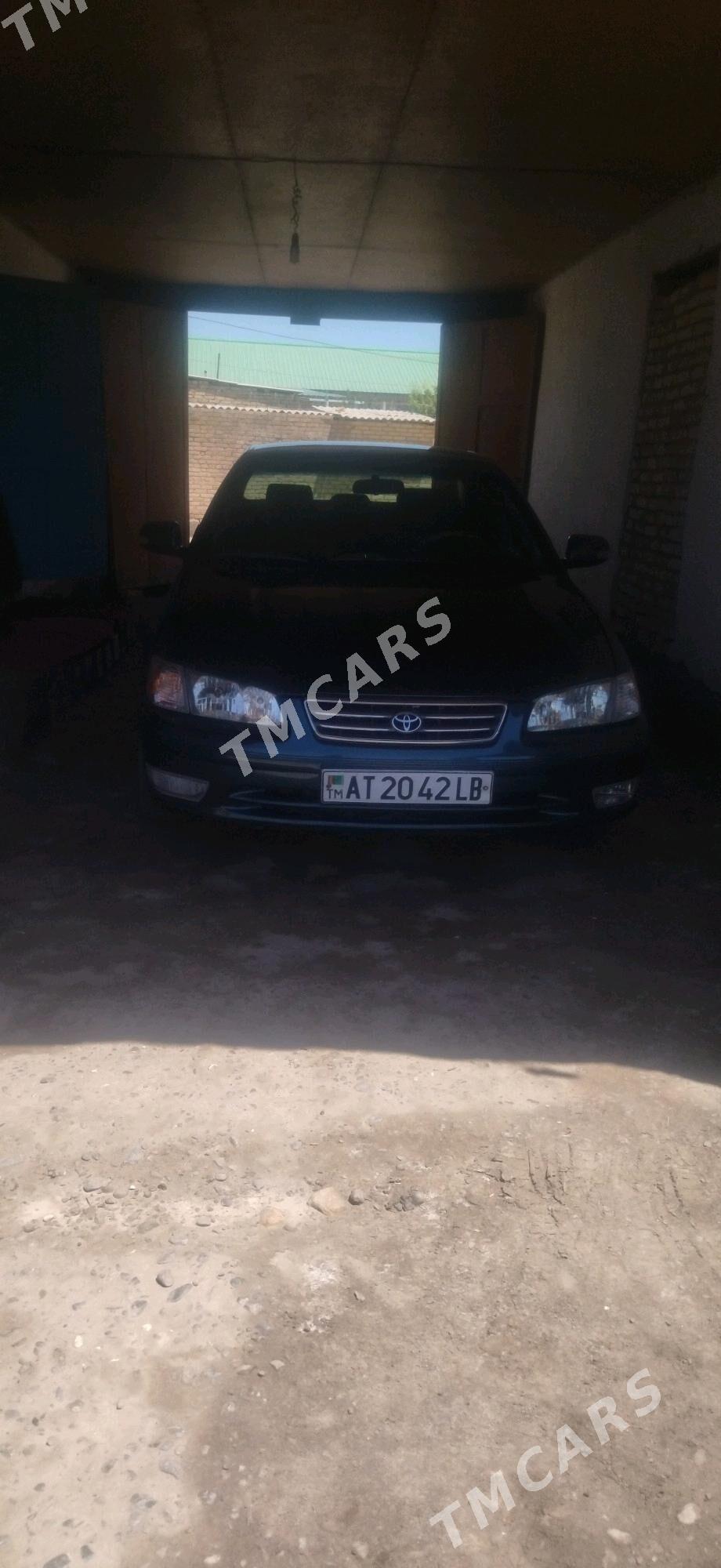 Toyota Camry 2001 - 141 000 TMT - Туркменабат - img 2