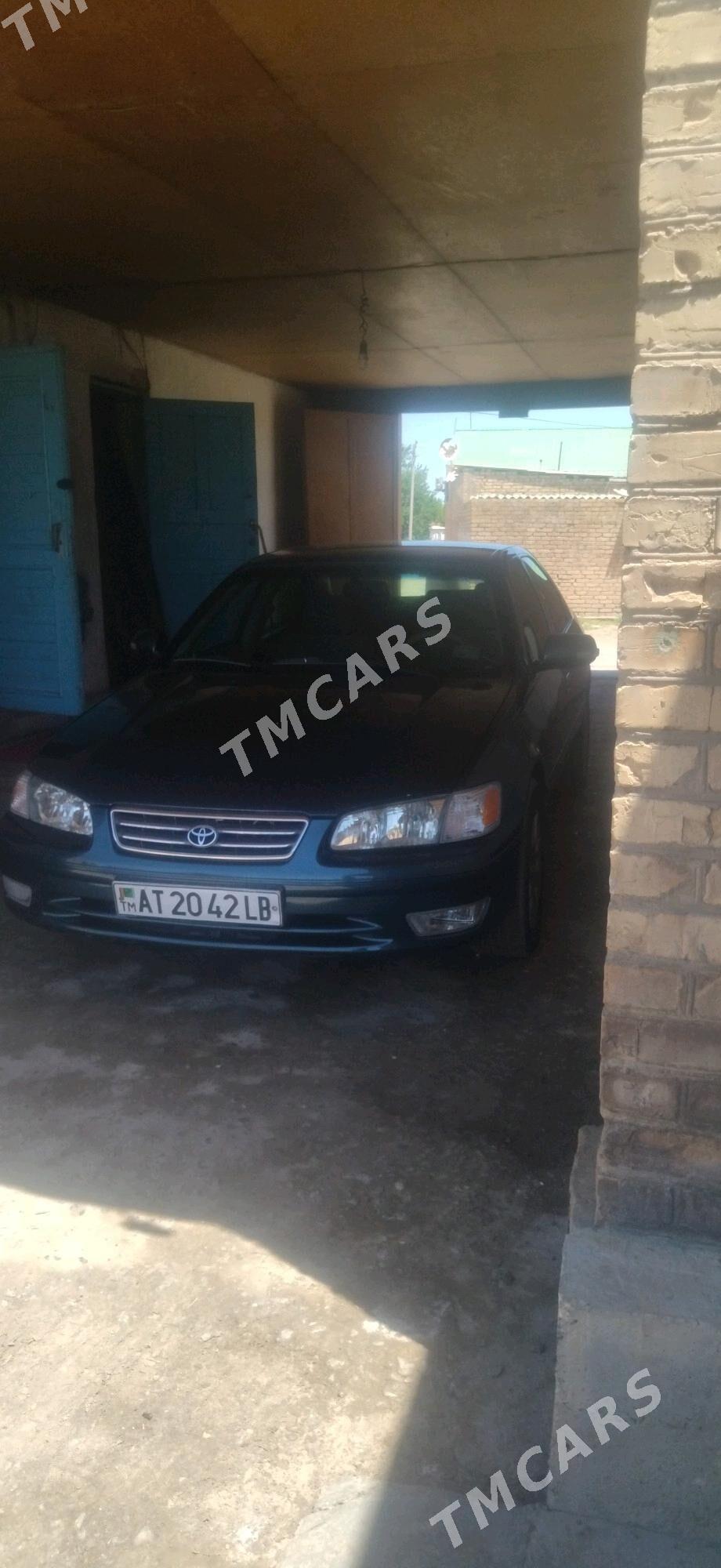 Toyota Camry 2001 - 141 000 TMT - Туркменабат - img 3