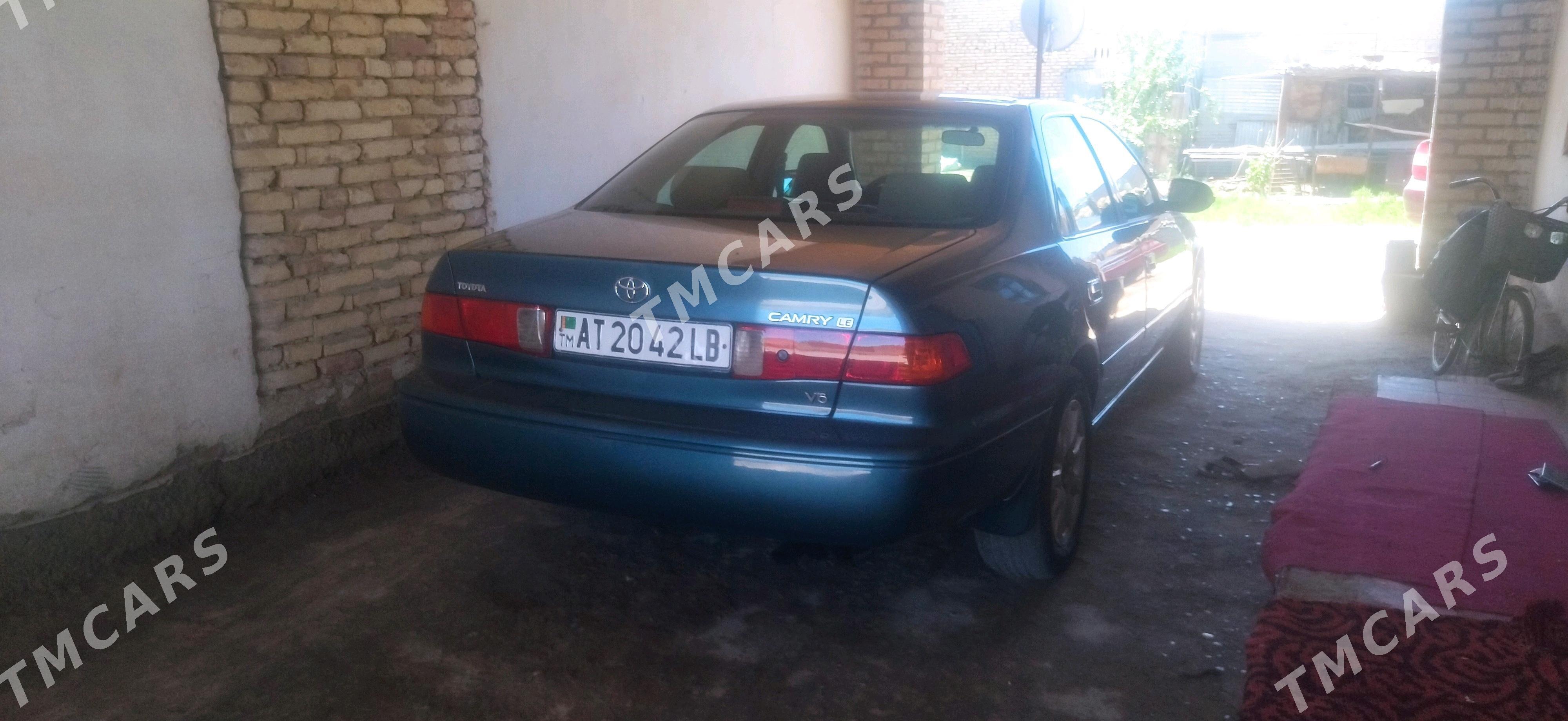 Toyota Camry 2001 - 141 000 TMT - Туркменабат - img 8