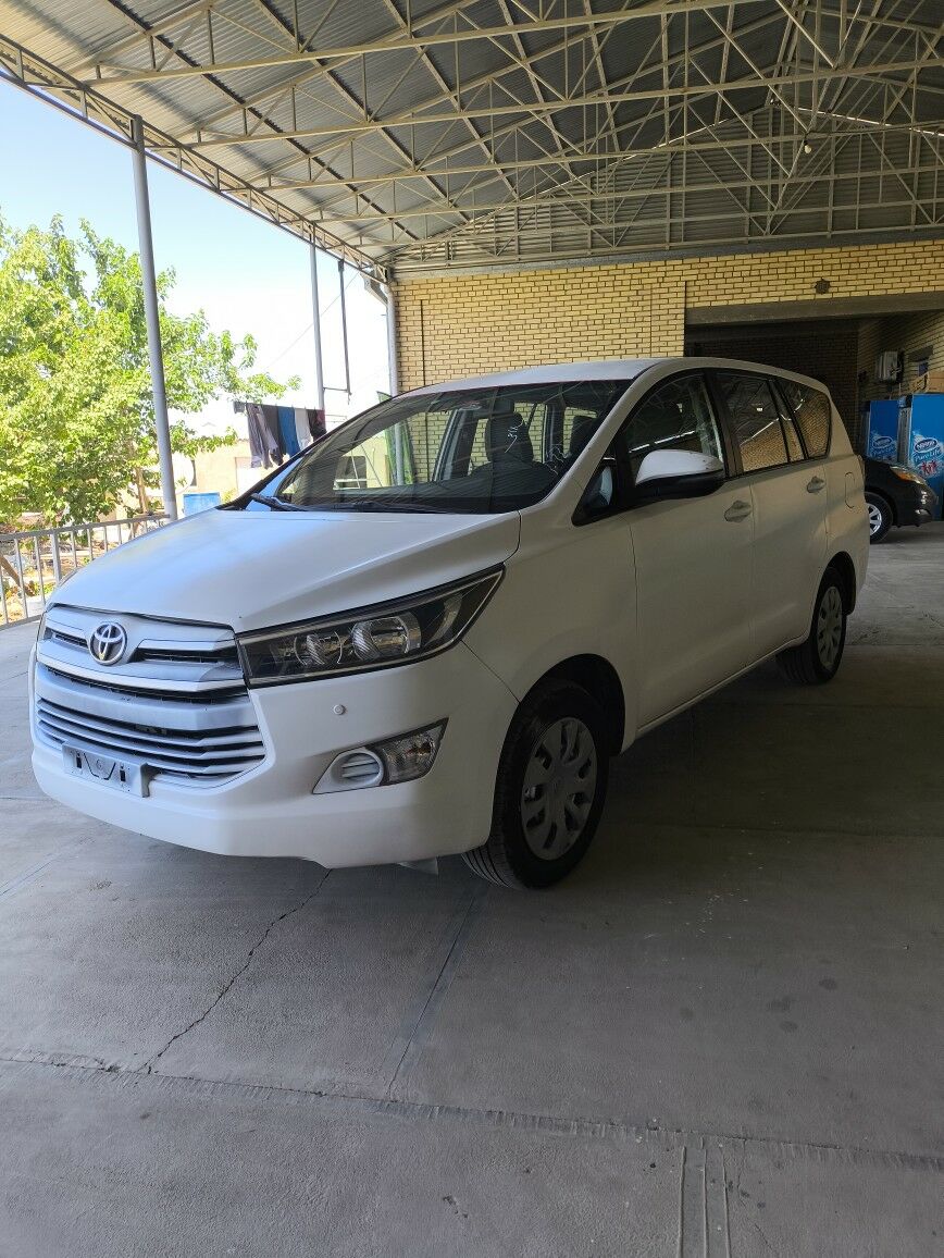 Toyota Innova 2020 - 230 000 TMT - Байрамали - img 4