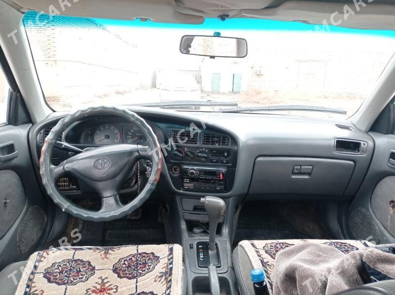 Toyota Camry 1997 - 77 000 TMT - Köneürgenç - img 2