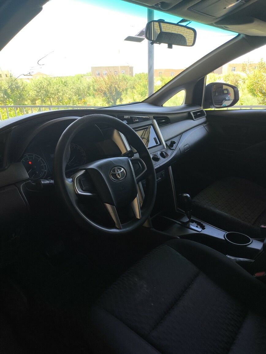 Toyota Innova 2020 - 230 000 TMT - Байрамали - img 9