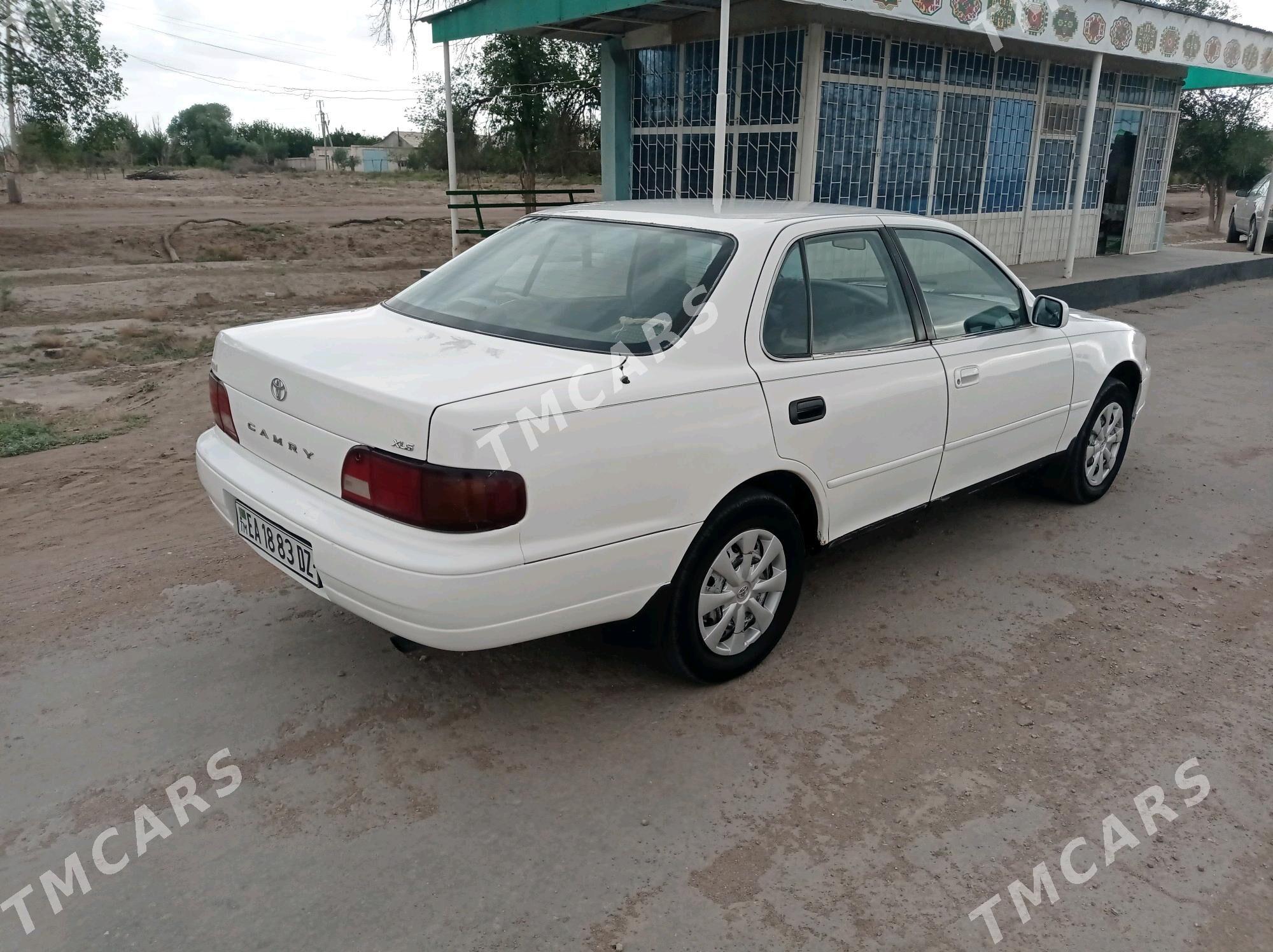 Toyota Camry 1997 - 77 000 TMT - Köneürgenç - img 5
