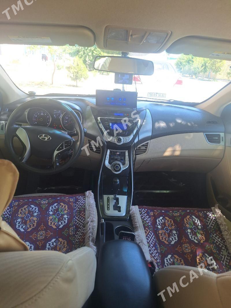 Hyundai Elantra 2011 - 140 000 TMT - Aşgabat - img 6