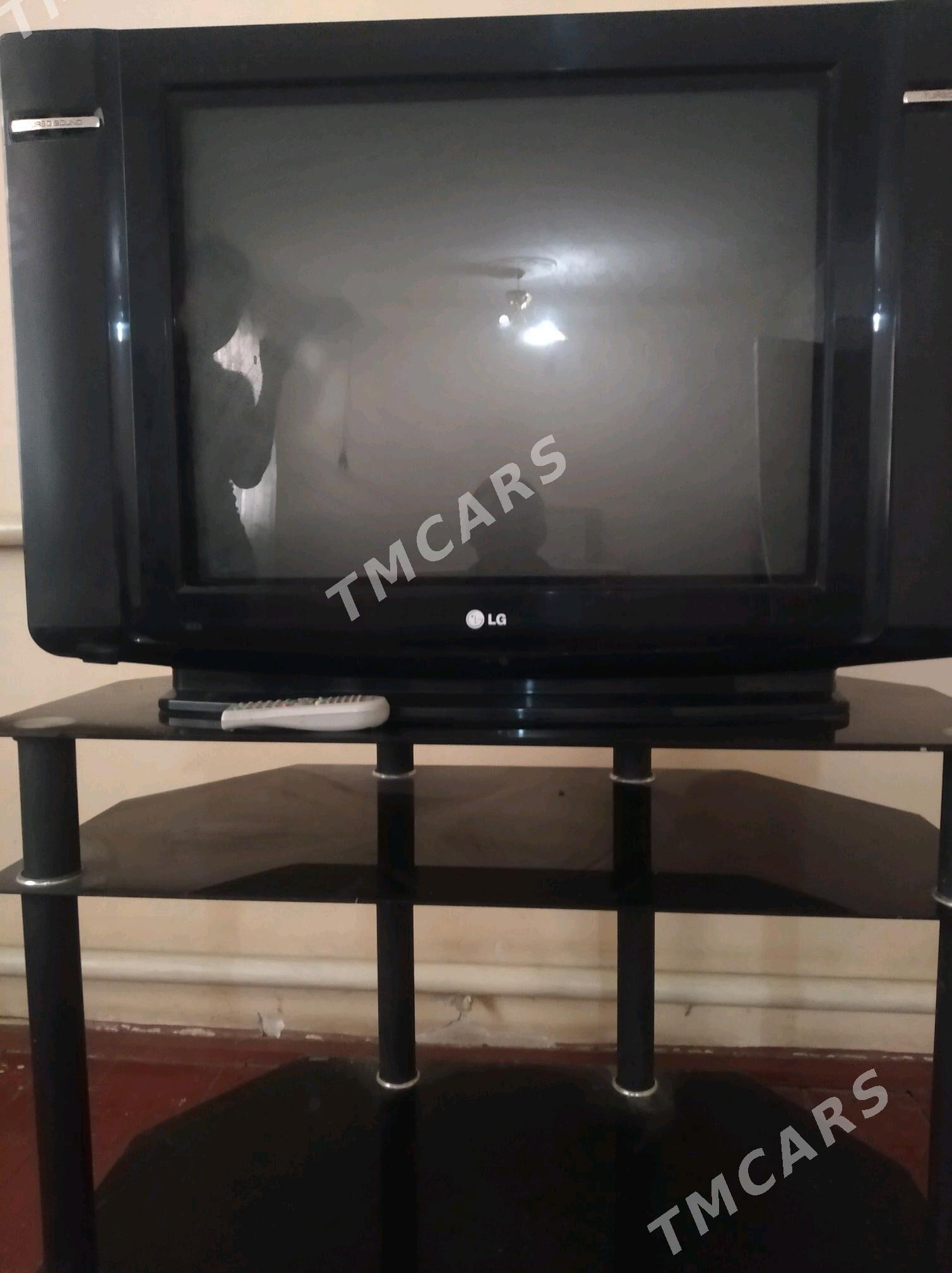 LG telewizor  pastafkasi bilen - Daşoguz - img 2