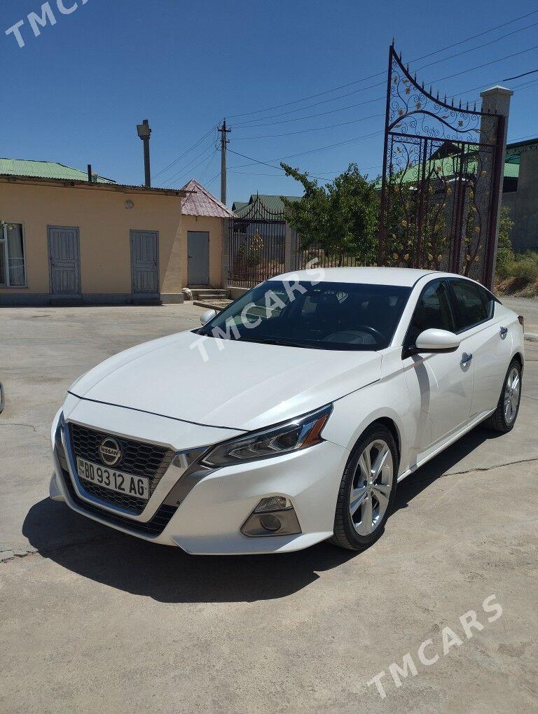 Nissan Altima 2019 - 195 000 TMT - Çoganly - img 1