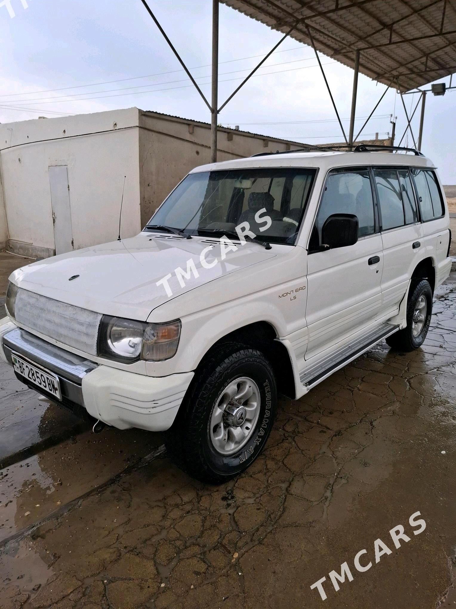 Mitsubishi Montero 1994 - 95 000 TMT - Туркменбаши - img 5