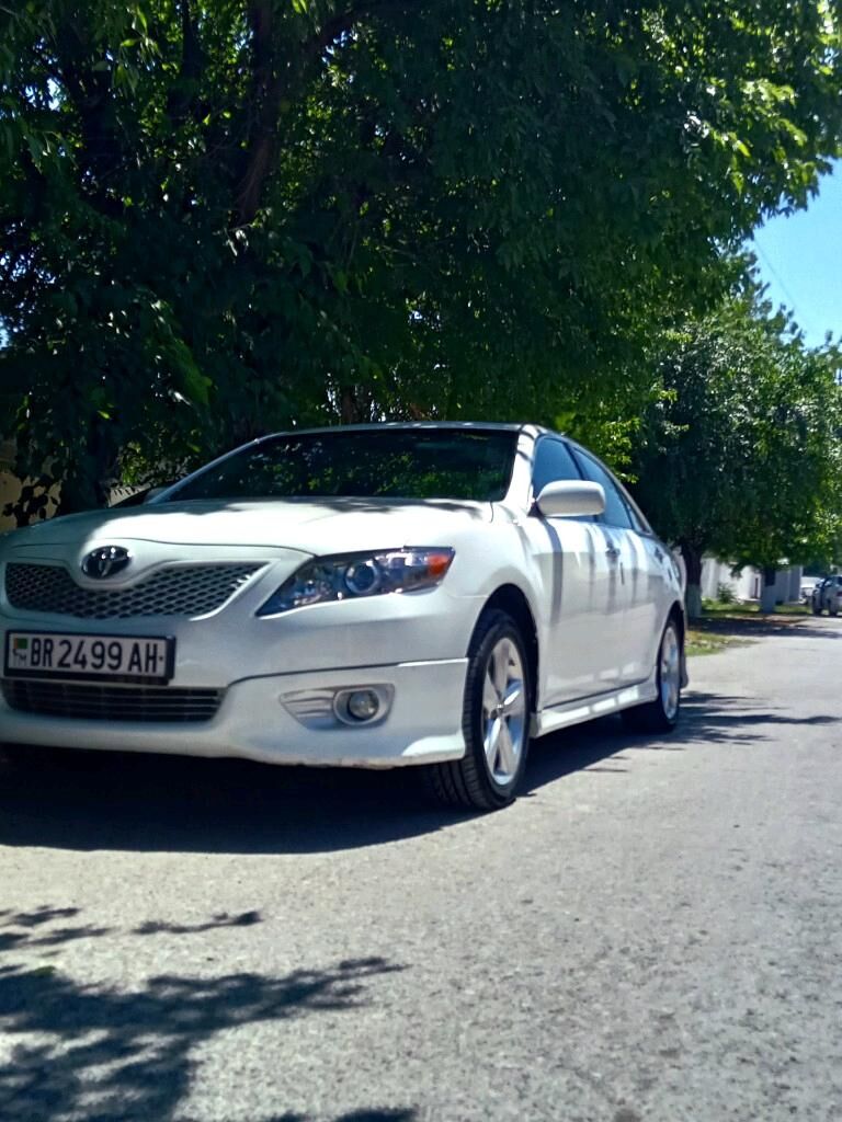 Toyota Camry 2011 - 250 000 TMT - Теджен - img 4
