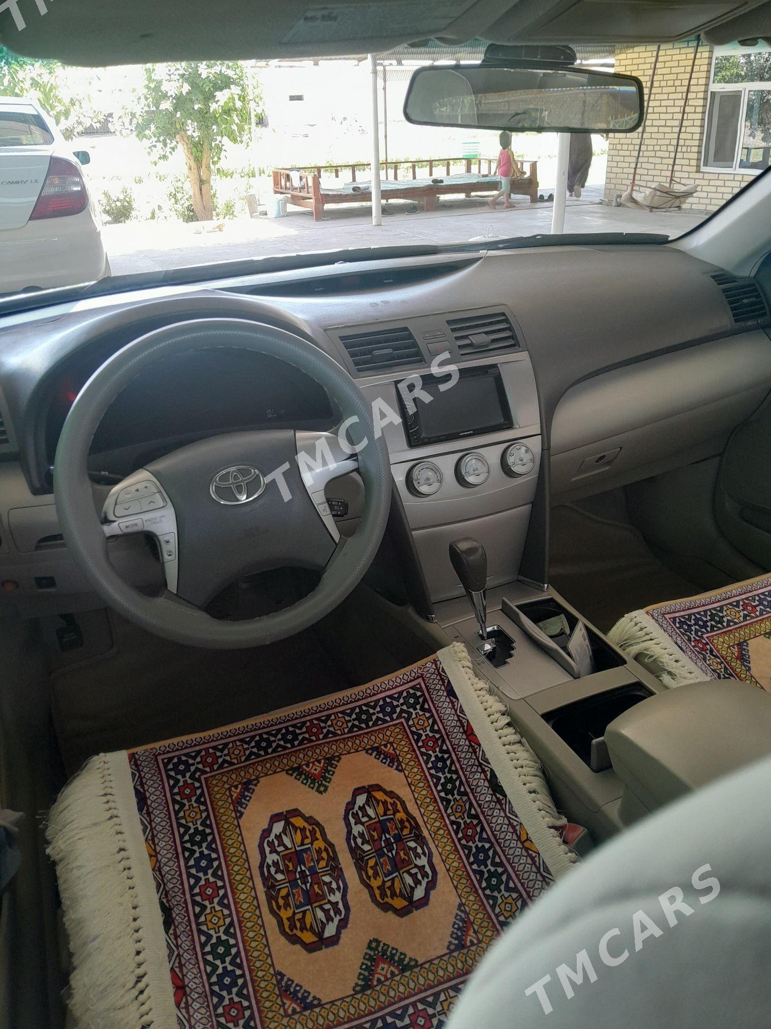 Toyota Camry 2010 - 175 000 TMT - Mary - img 3
