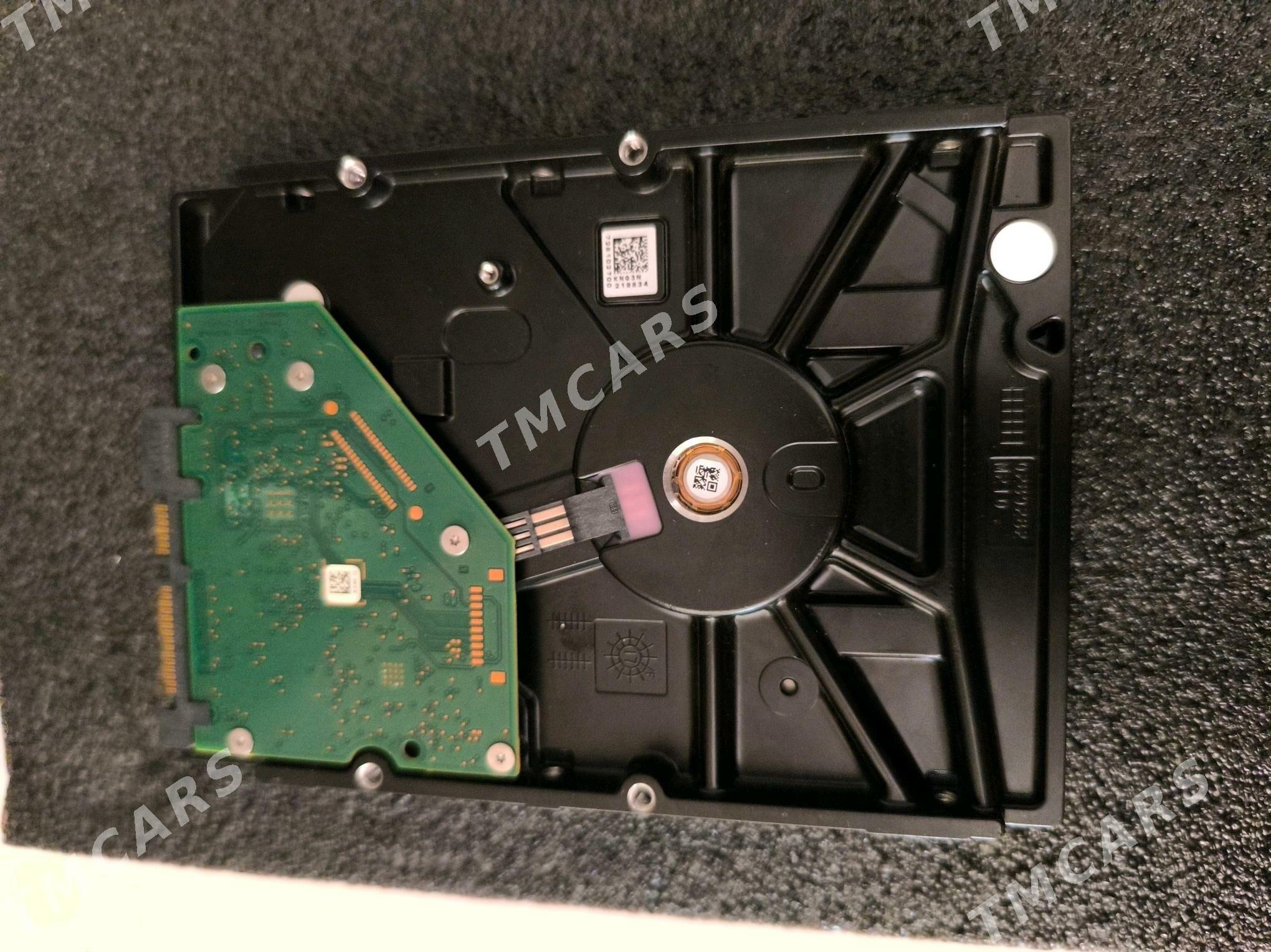 4TB Barracuda - 5 mkr - img 2