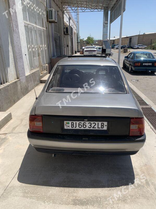 Opel Vectra 1989 - 30 000 TMT - Туркменабат - img 6