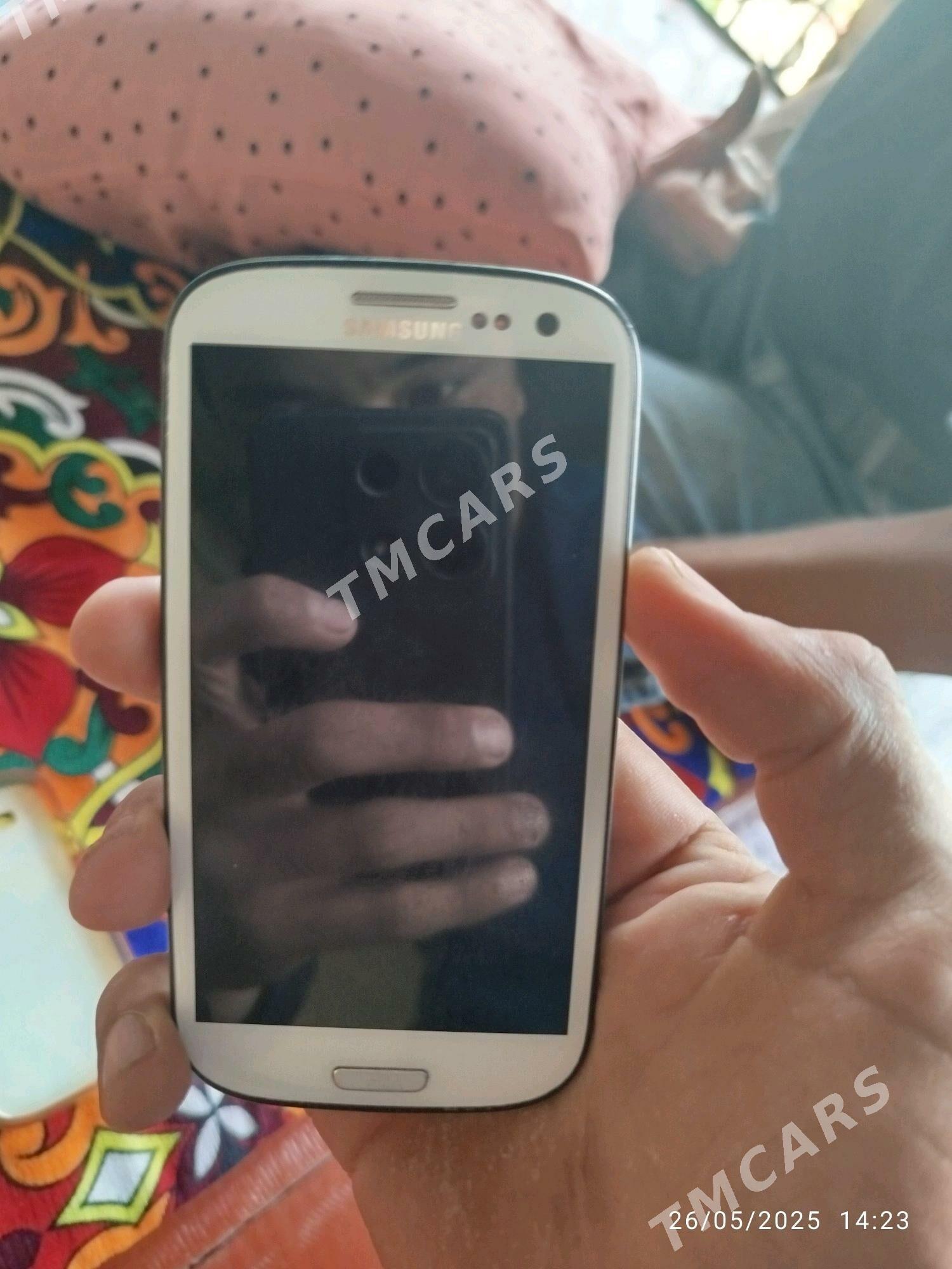 Galaxy S3 - Дянев - img 3