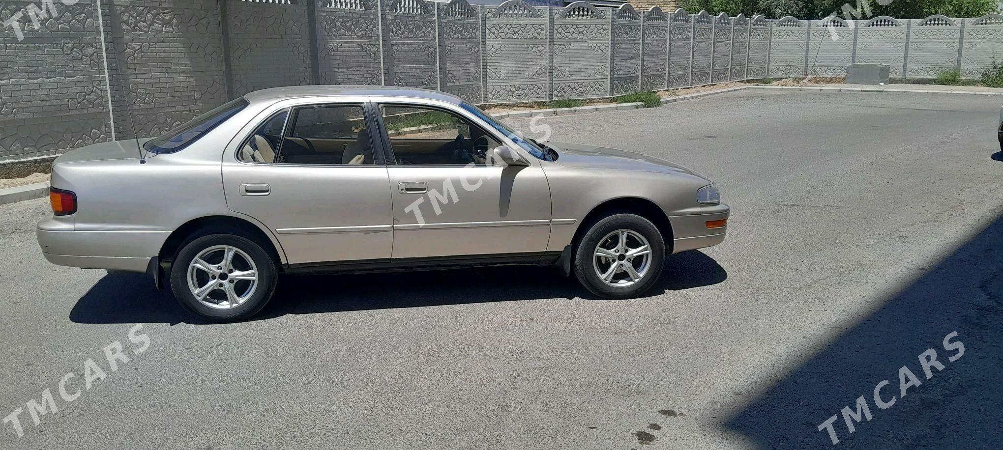 Toyota Camry 1994 - 85 000 TMT - Mary - img 4
