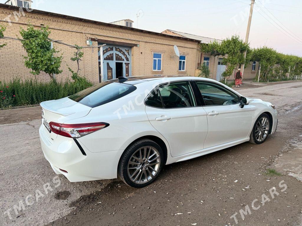 Toyota Camry 2020 - 385 000 TMT - Aşgabat - img 4