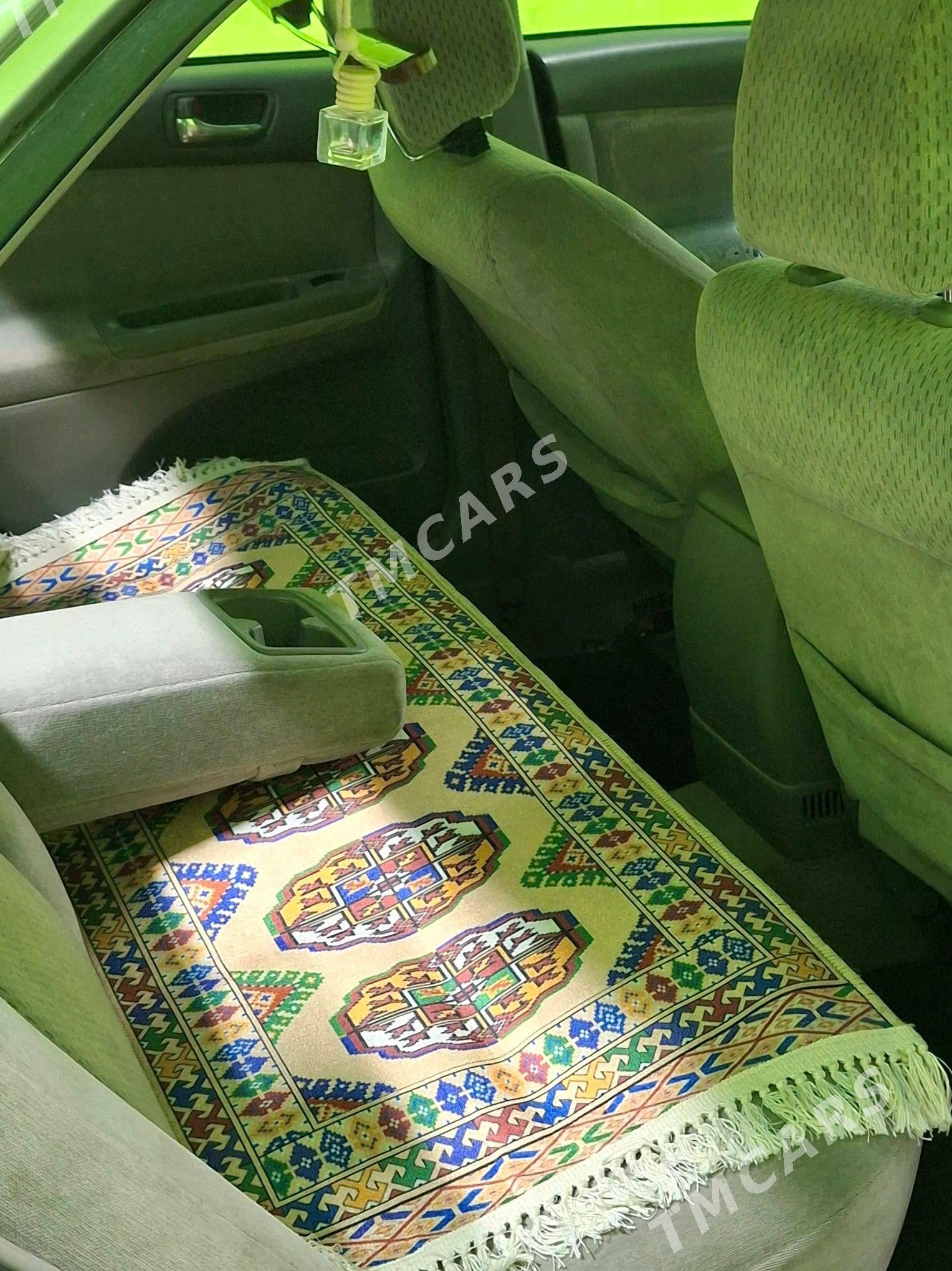 Toyota Camry 2003 - 130 000 TMT - Дянев - img 3